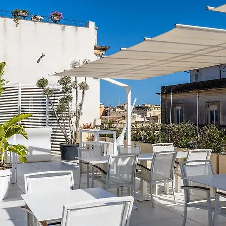 Caportigia Boutique סירקוזה