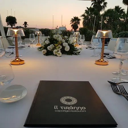מלון Caportigia Boutique 5*