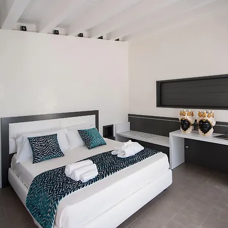 מלון Caportigia Boutique סירקוזה